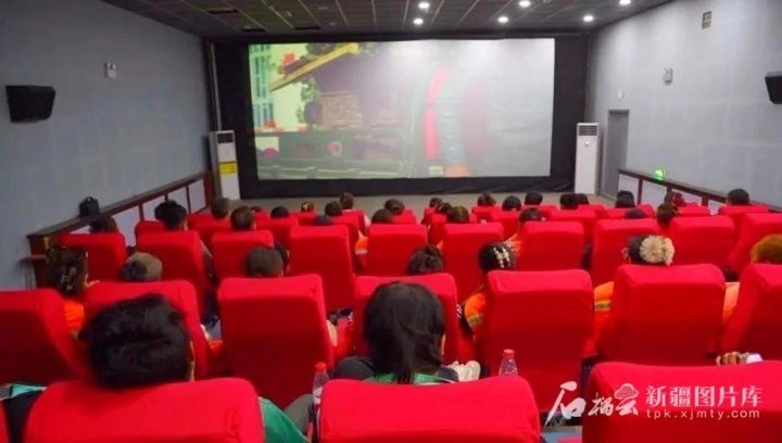 夸克网盘《地上的云朵》百度云高清网盘【免费资源下载】-热文榜资源
