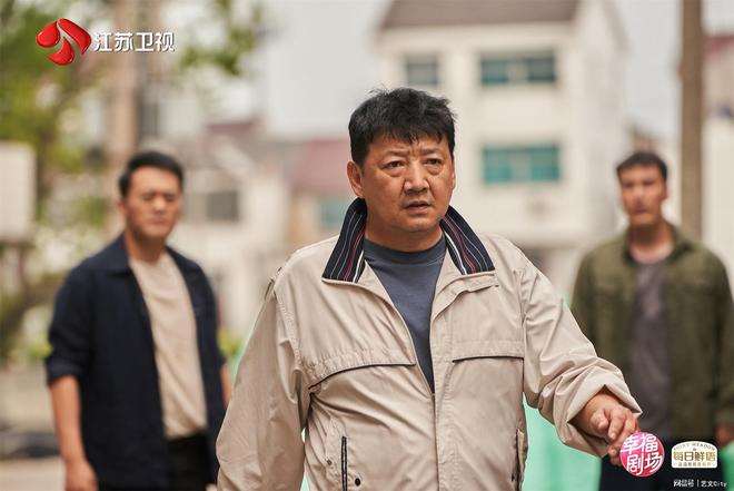 夸克网盘《黑白局》迅雷BT资源（高清BD）[MP4]-热文榜资源